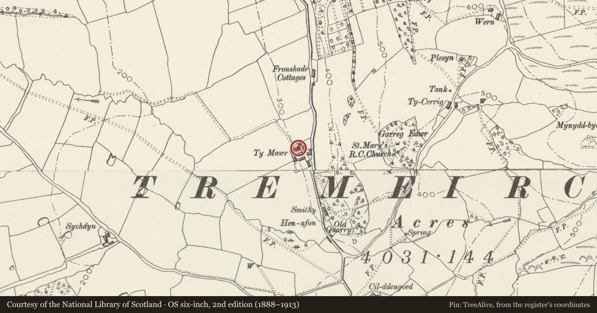 Ordnance Survey six-inch map, 2nd edition (1888–1913) covering the location of Ty-mawr Farm Buildings at North of Yard, Tremeirchion, Denbighshire, with a pin at the register's coordinates
