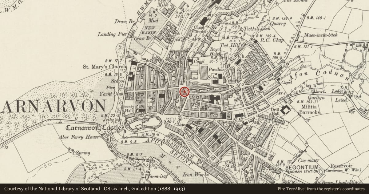 Ordnance Survey six-inch map, 2nd edition (1888–1913) covering the location of 39 Bridge Street, Caernarfon, Gwynedd, with a pin at the register's coordinates