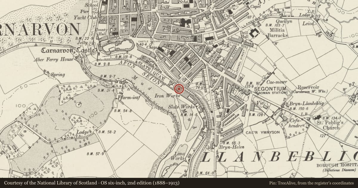 Ordnance Survey six-inch map, 2nd edition (1888–1913) covering the location of Assembly shop at former Union Ironworks, Caernarfon, Gwynedd, with a pin at the register's coordinates