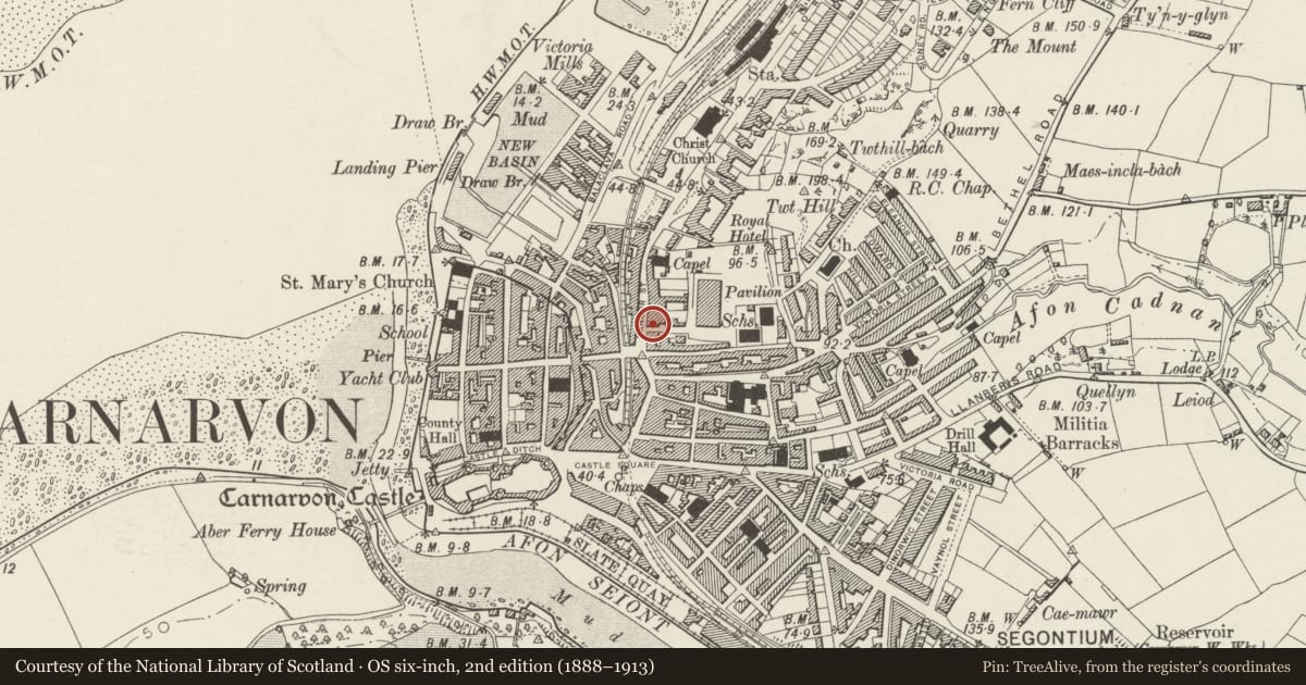 Ordnance Survey six-inch map, 2nd edition (1888–1913) covering the location of The Carlton, Caernarfon, Gwynedd, with a pin at the register's coordinates