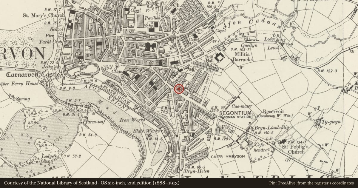 Ordnance Survey six-inch map, 2nd edition (1888–1913) covering the location of Garreg Wen, Caernarfon, Gwynedd, with a pin at the register's coordinates