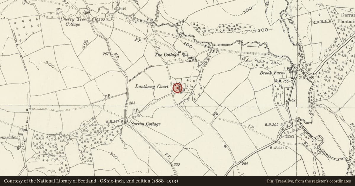 Ordnance Survey six-inch map, 2nd edition (1888–1913) covering the location of Oxhouse at Llanddewi Court, Llangybi, Monmouthshire, with a pin at the register's coordinates