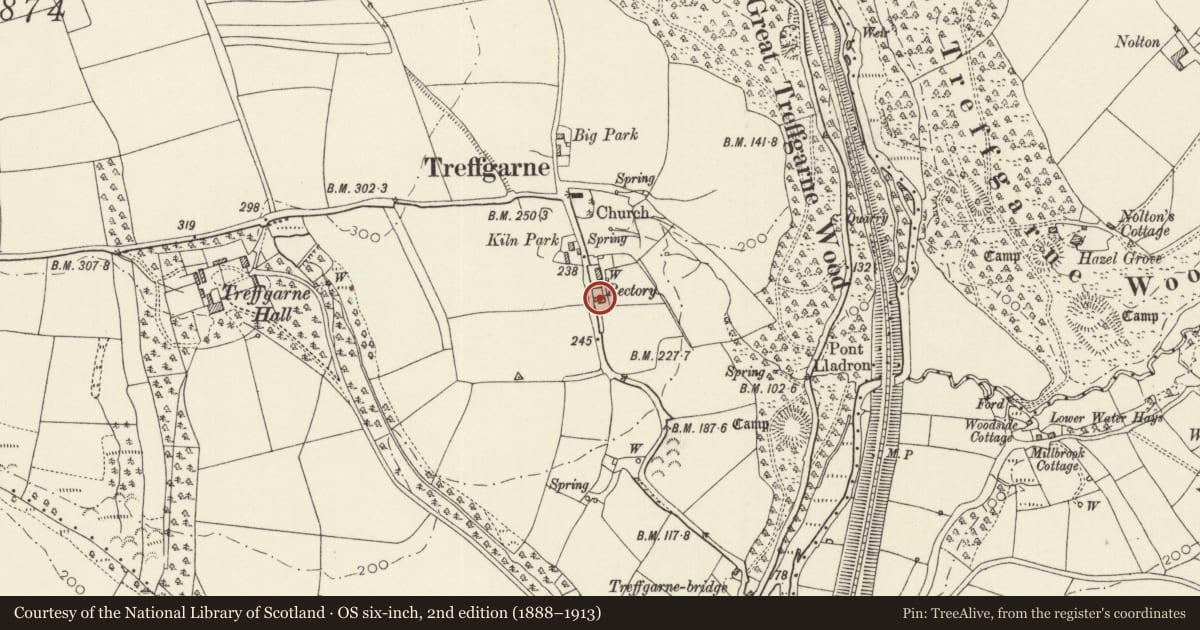 Ordnance Survey six-inch map, 2nd edition (1888–1913) covering the location of Church Hill House, Wolfscastle, Pembrokeshire, with a pin at the register's coordinates