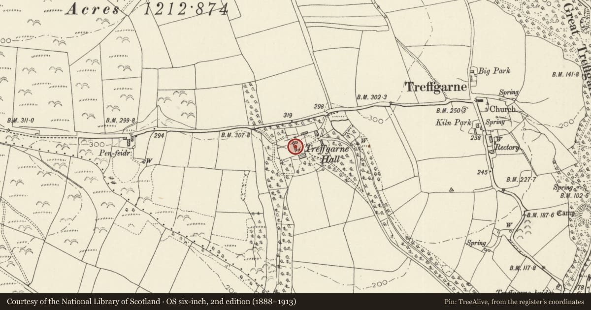Ordnance Survey six-inch map, 2nd edition (1888–1913) covering the location of Outbuilding to N of Treffgarne Hall, Wolfscastle, Pembrokeshire, with a pin at the register's coordinates