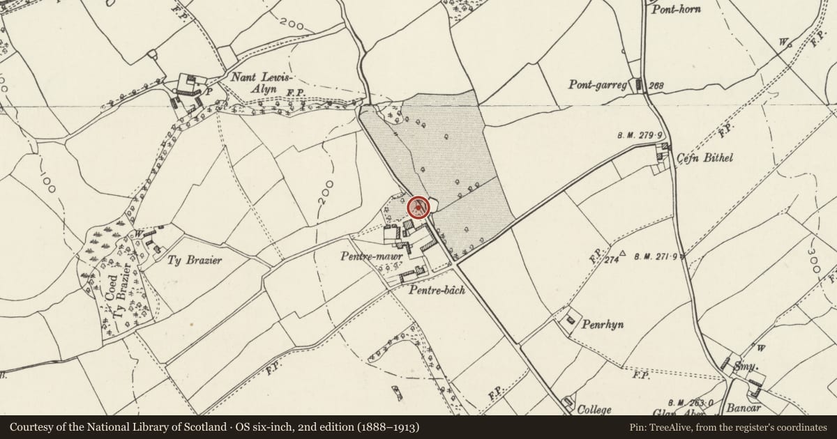 Ordnance Survey six-inch map, 2nd edition (1888–1913) covering the location of Main Gates to Pentre-mawr, Llandyrnog, Denbighshire, with a pin at the register's coordinates
