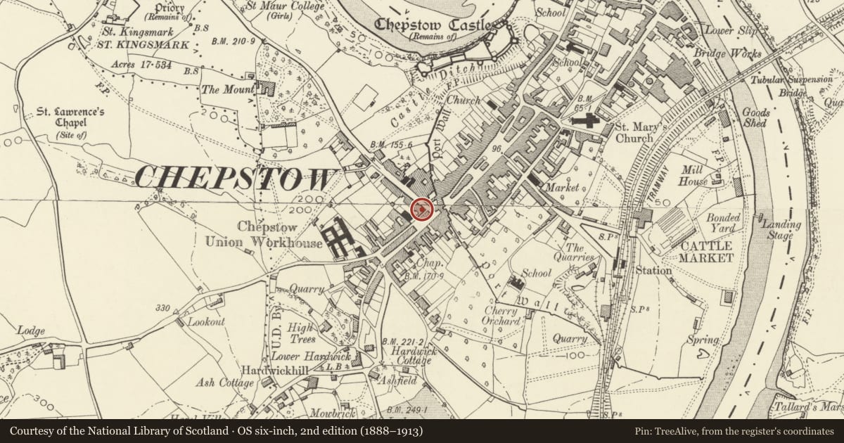 Ordnance Survey six-inch map, 2nd edition (1888–1913) covering the location of The King's Head PH, Chepstow, Monmouthshire, with a pin at the register's coordinates