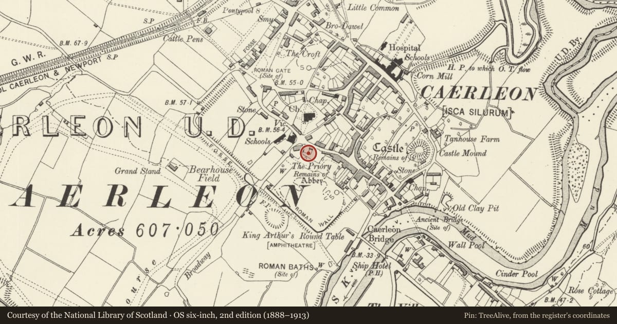 Ordnance Survey six-inch map, 2nd edition (1888–1913) covering the location of Boundary Wall between The Priory Hotel and No 35, Caerleon, Newport, with a pin at the register's coordinates