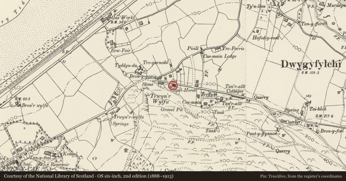 Ordnance Survey six-inch map, 2nd edition (1888–1913) covering the location of Horeb Capel, Penmaenmawr, Conwy, with a pin at the register's coordinates