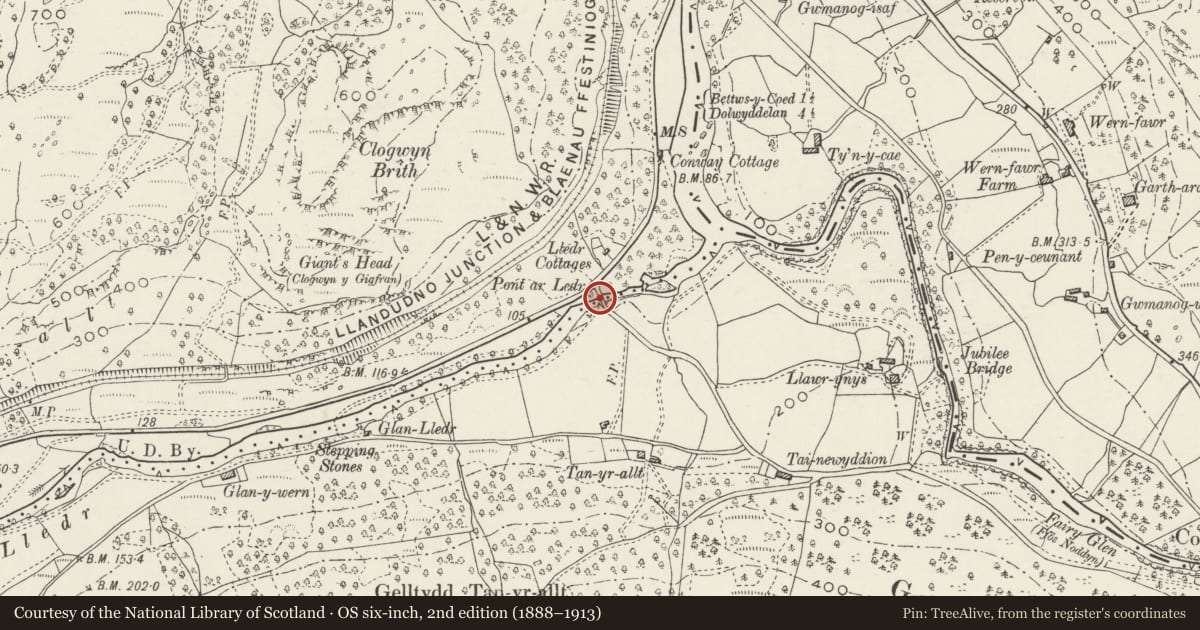 Ordnance Survey six-inch map, 2nd edition (1888–1913) covering the location of Pont ar Lledr (Partly in Bro Machno Community), Betws-y-Coed, Conwy, with a pin at the register's coordinates
