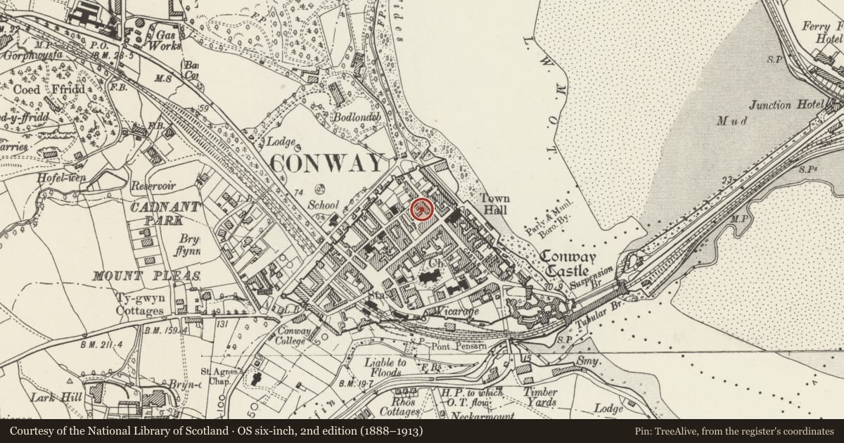 Ordnance Survey six-inch map, 2nd edition (1888–1913) covering the location of 7-9 Berry Street, Conwy, with a pin at the register's coordinates