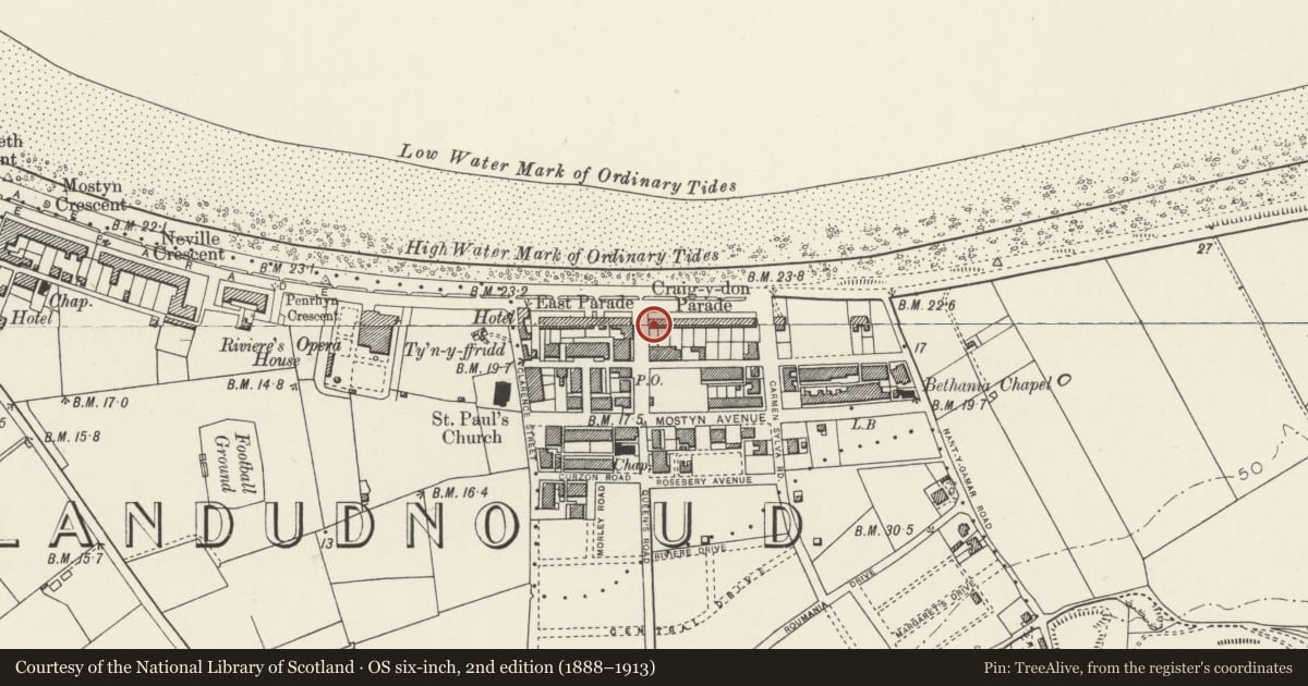 Ordnance Survey six-inch map, 2nd edition (1888–1913) covering the location of No. 1 Graig-y-Don Parade, Llandudno, Conwy, with a pin at the register's coordinates