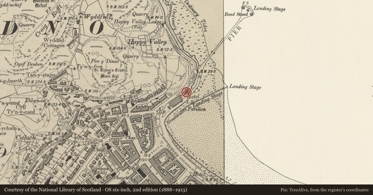 Ordnance Survey six-inch map, 2nd edition (1888–1913) covering the location of The Grand Hotel, Llandudno, Conwy, with a pin at the register's coordinates
