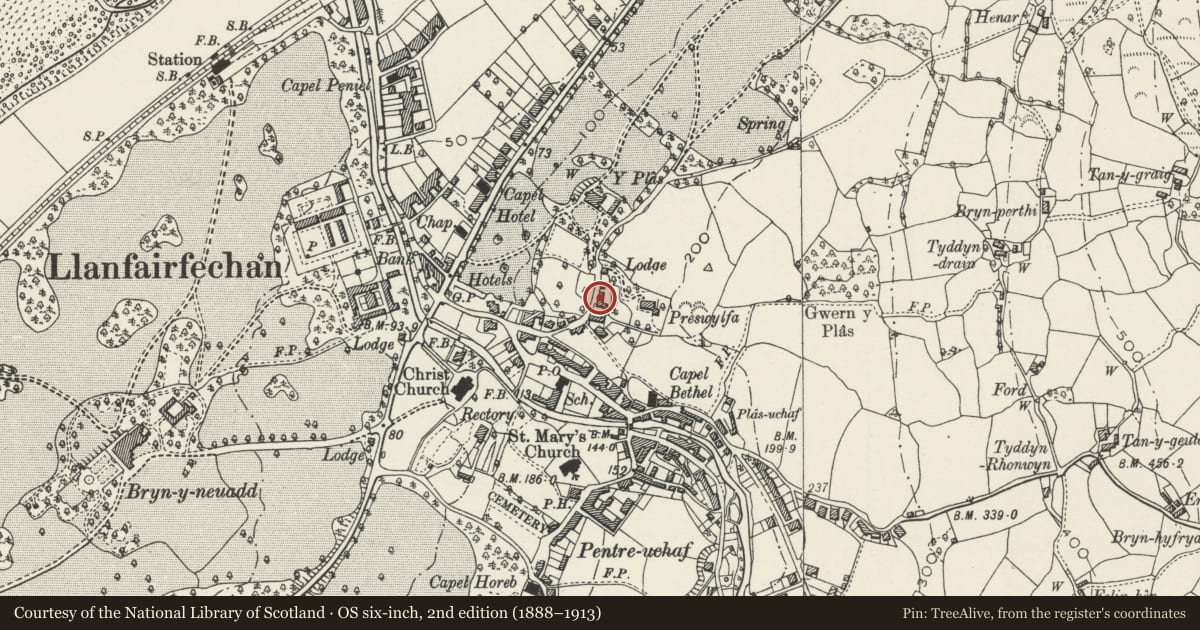 Ordnance Survey six-inch map, 2nd edition (1888–1913) covering the location of Plas Farmhouse (Henblas Farm), Llanfairfechan, Conwy, with a pin at the register's coordinates