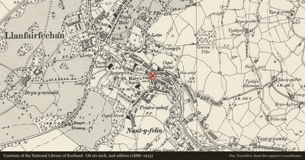 Ordnance Survey six-inch map, 2nd edition (1888–1913) covering the location of Pont-y-Pentre, Llanfairfechan, Conwy, with a pin at the register's coordinates
