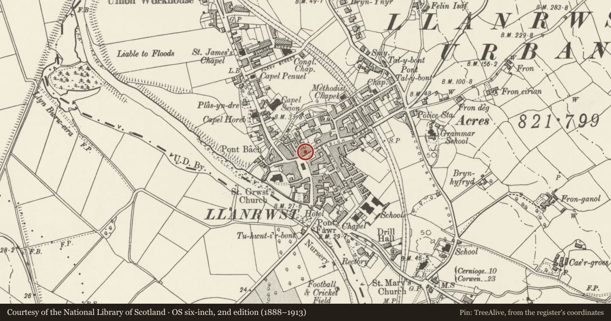 Ordnance Survey six-inch map, 2nd edition (1888–1913) covering the location of Albion Inn, Llanrwst, Conwy, with a pin at the register's coordinates