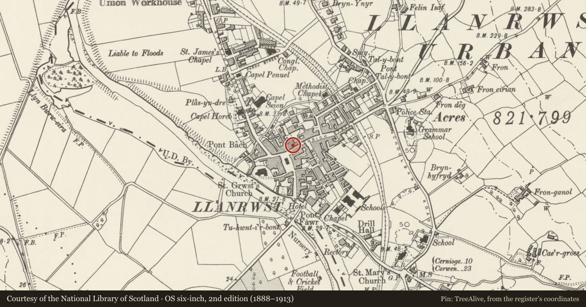 Ordnance Survey six-inch map, 2nd edition (1888–1913) covering the location of The Carlton, Llanrwst, Conwy, with a pin at the register's coordinates