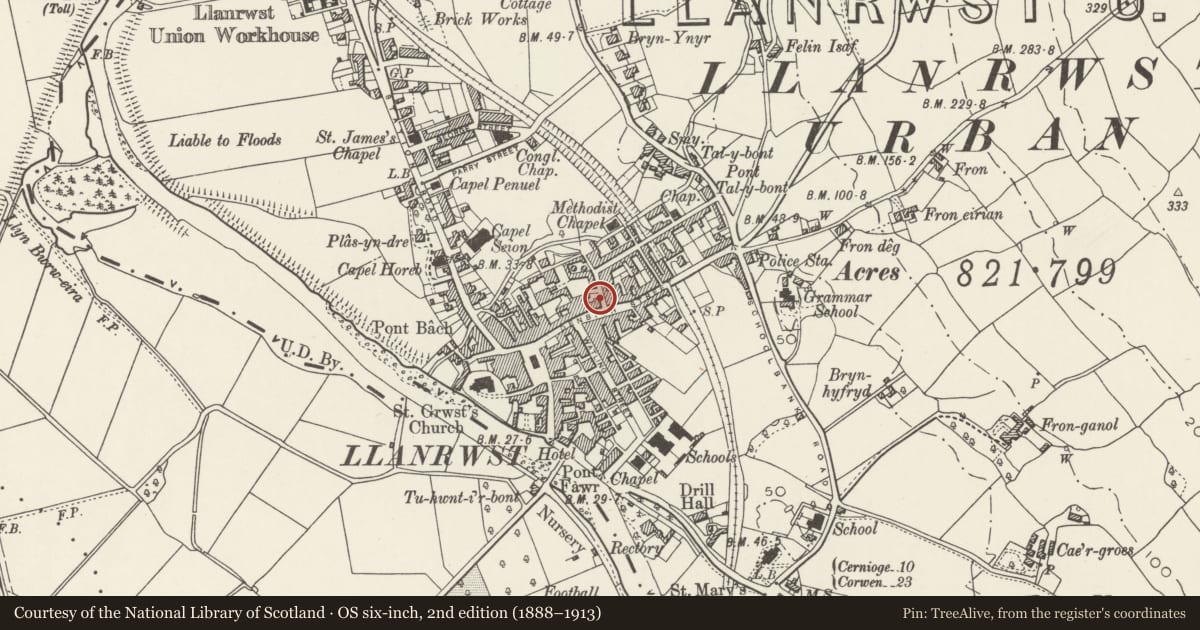 Ordnance Survey six-inch map, 2nd edition (1888–1913) covering the location of Llanrwst Institute, Conwy, with a pin at the register's coordinates