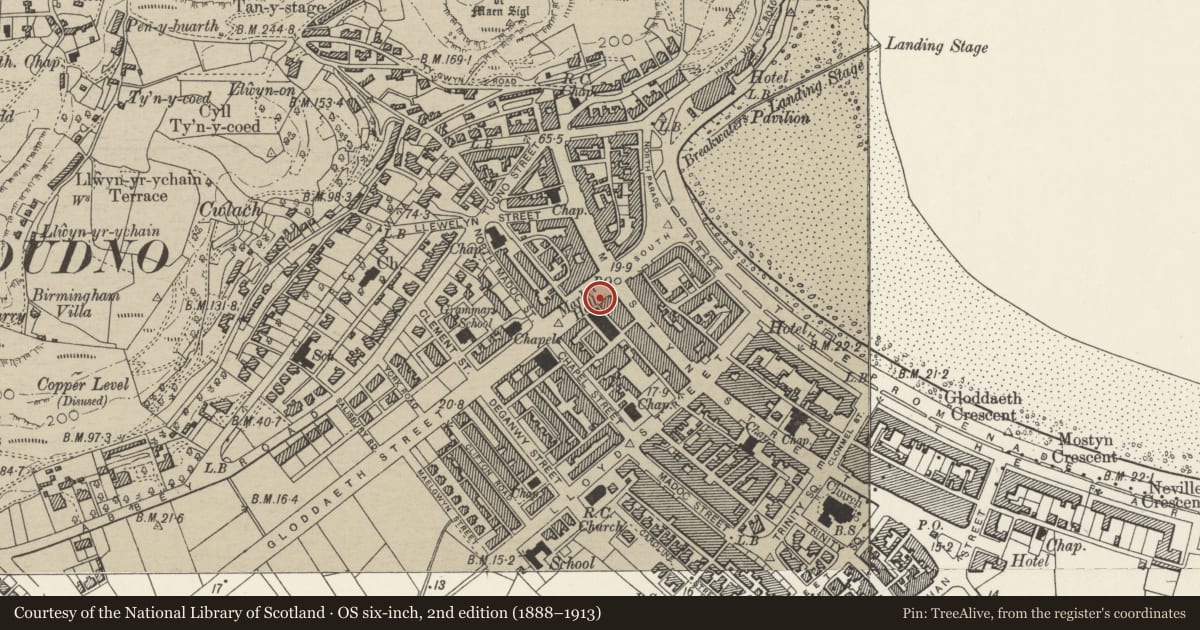 Ordnance Survey six-inch map, 2nd edition (1888–1913) covering the location of Pillar Box, Llandudno, Conwy, with a pin at the register's coordinates