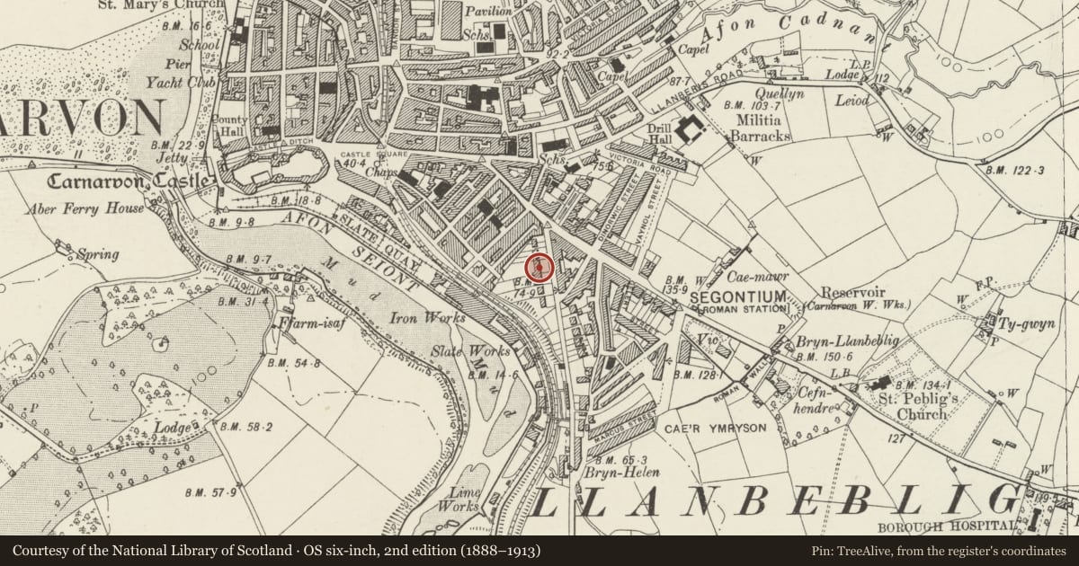 Ordnance Survey six-inch map, 2nd edition (1888–1913) covering the location of Cae Llenor, Caernarfon, Gwynedd, with a pin at the register's coordinates