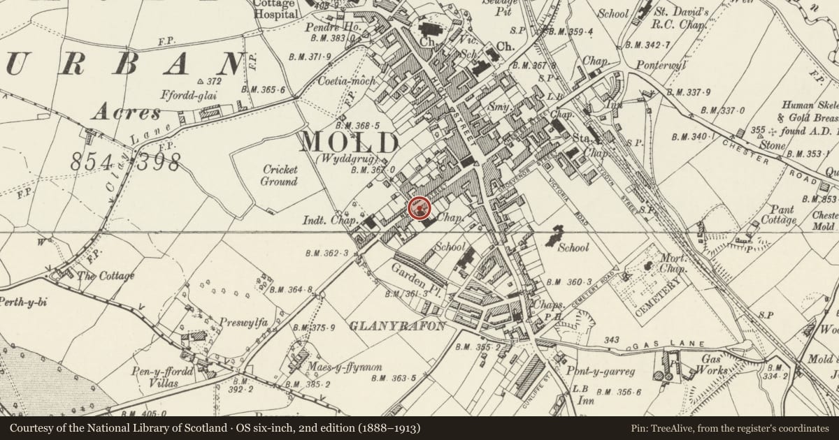 Ordnance Survey six-inch map, 2nd edition (1888–1913) covering the location of Gates, Gatepiers, Railings, Piers & Dwarf Walls around the perimeter of Bethesda WP Chapel, Mold, Flintshire, with a pin at the register's coordinates