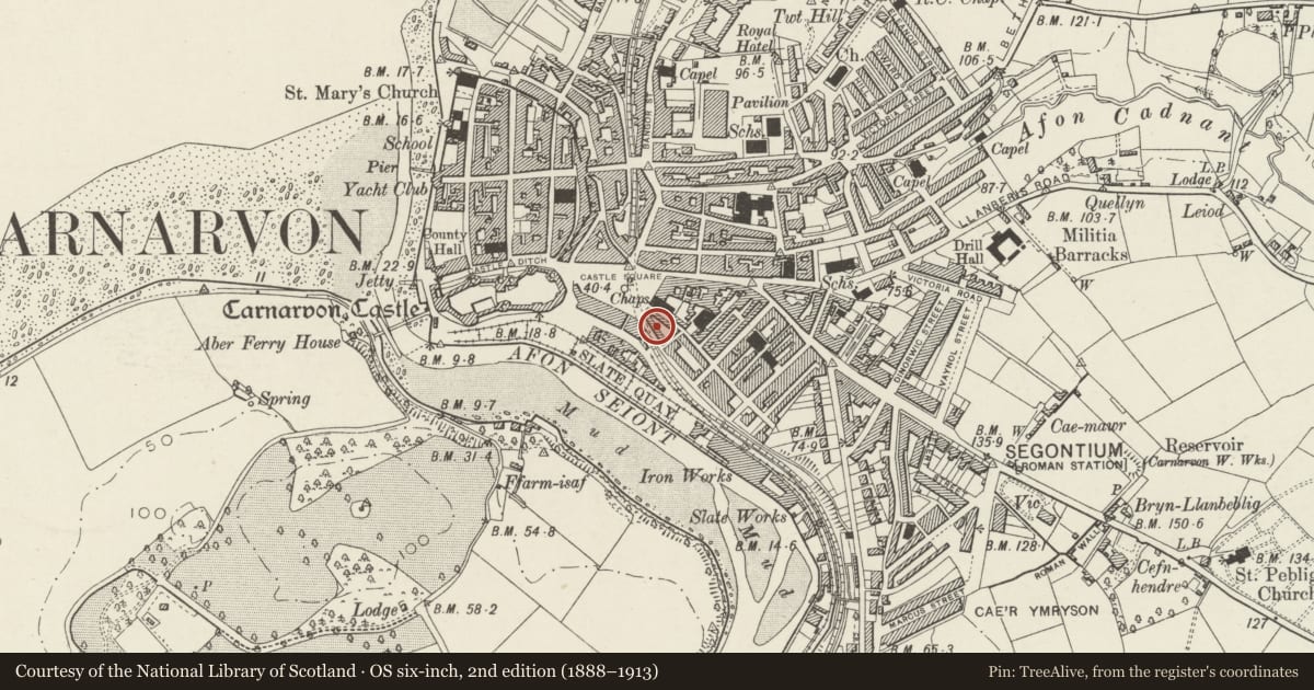 Ordnance Survey six-inch map, 2nd edition (1888–1913) covering the location of 5 Segontium Terrace, Caernarfon, Gwynedd, with a pin at the register's coordinates