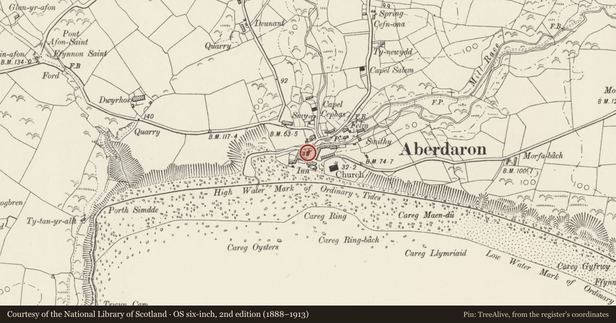 Ordnance Survey six-inch map, 2nd edition (1888–1913) covering the location of Y Gegin Fawr, Aberdaron, Gwynedd, with a pin at the register's coordinates