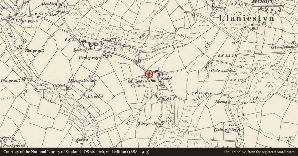 Ordnance Survey six-inch map, 2nd edition (1888–1913) covering the location of Ty'n Llan, Tudweiliog, Gwynedd, with a pin at the register's coordinates
