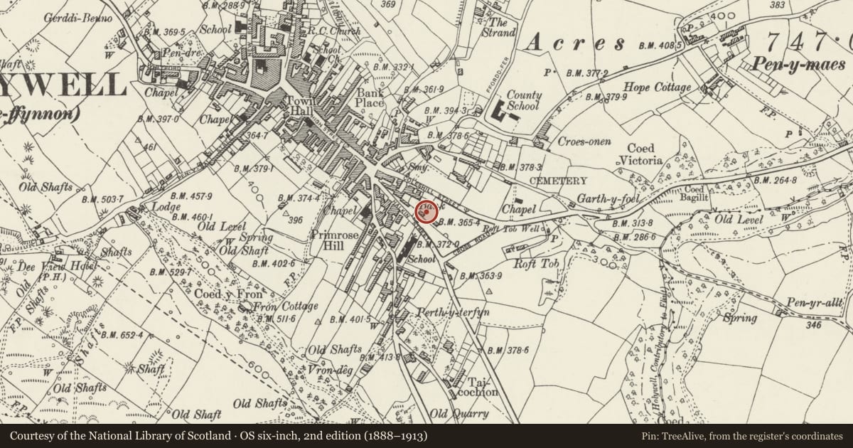 Ordnance Survey six-inch map, 2nd edition (1888–1913) covering the location of Territorial Army Drill Hall, Holywell, Flintshire, with a pin at the register's coordinates