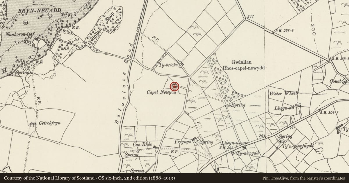 Ordnance Survey six-inch map, 2nd edition (1888–1913) covering the location of Capel Newydd, Llanengan, Gwynedd, with a pin at the register's coordinates