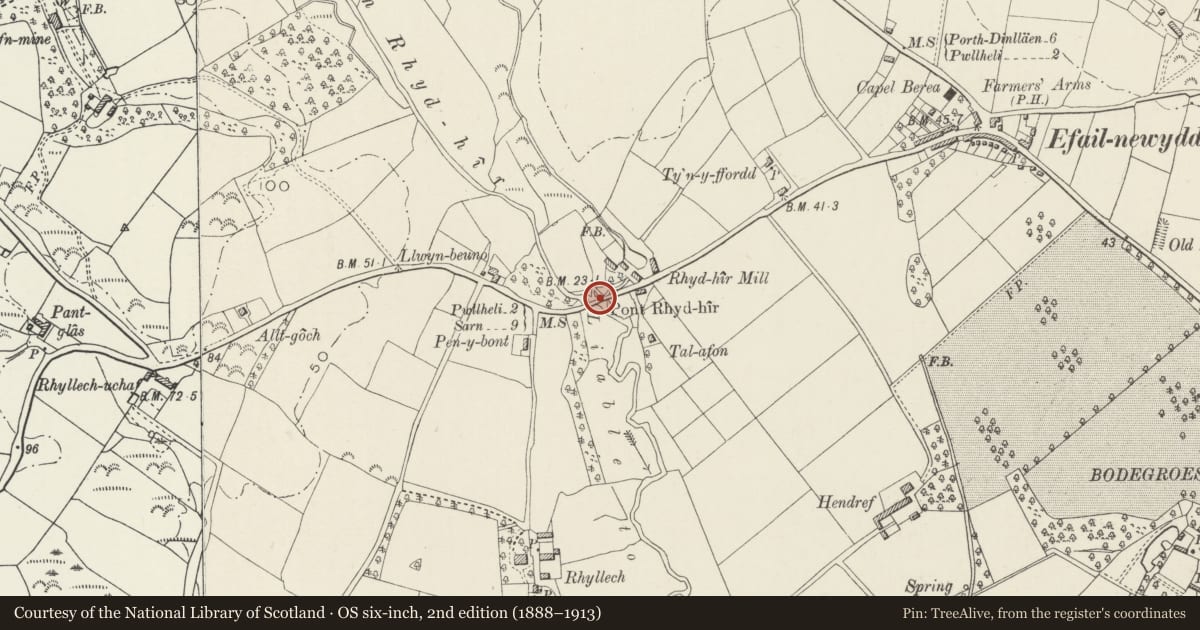 Ordnance Survey six-inch map, 2nd edition (1888–1913) covering the location of Pont Rhyd-hir, Llannor, Gwynedd, with a pin at the register's coordinates