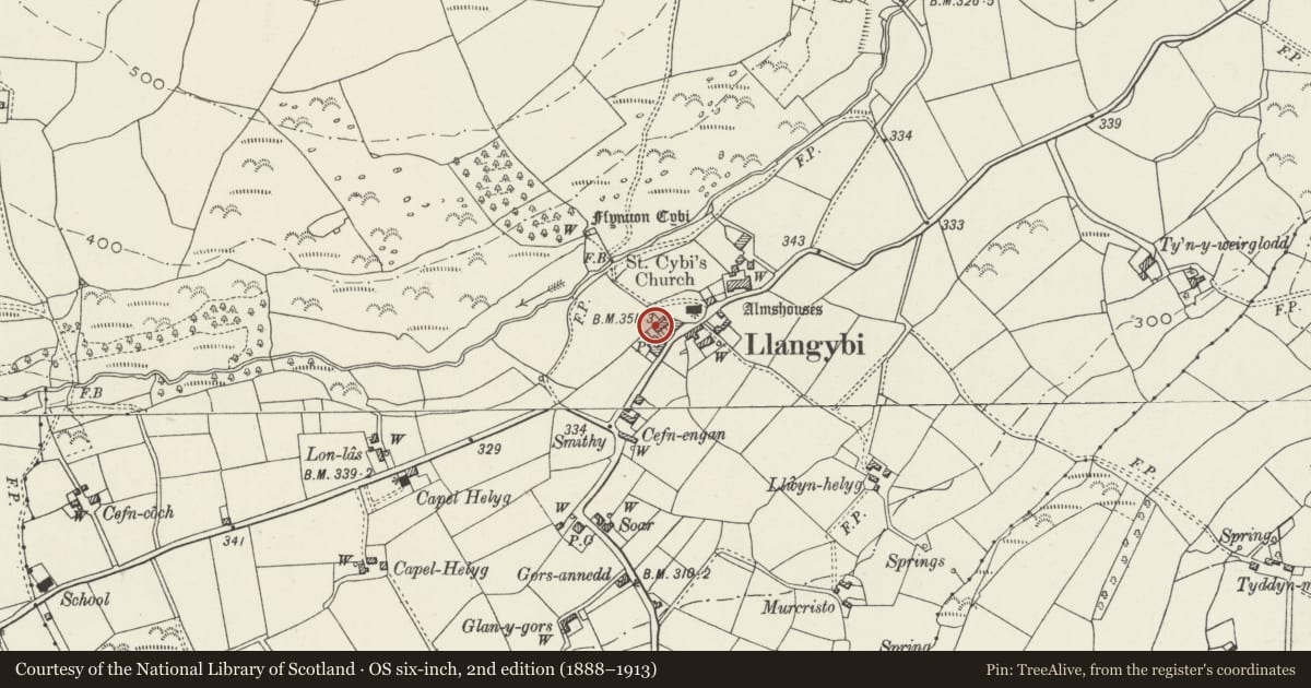 Ordnance Survey six-inch map, 2nd edition (1888–1913) covering the location of Cottage and Outbuilding, adjoining Fronheulog, Llanystumdwy, Gwynedd, with a pin at the register's coordinates