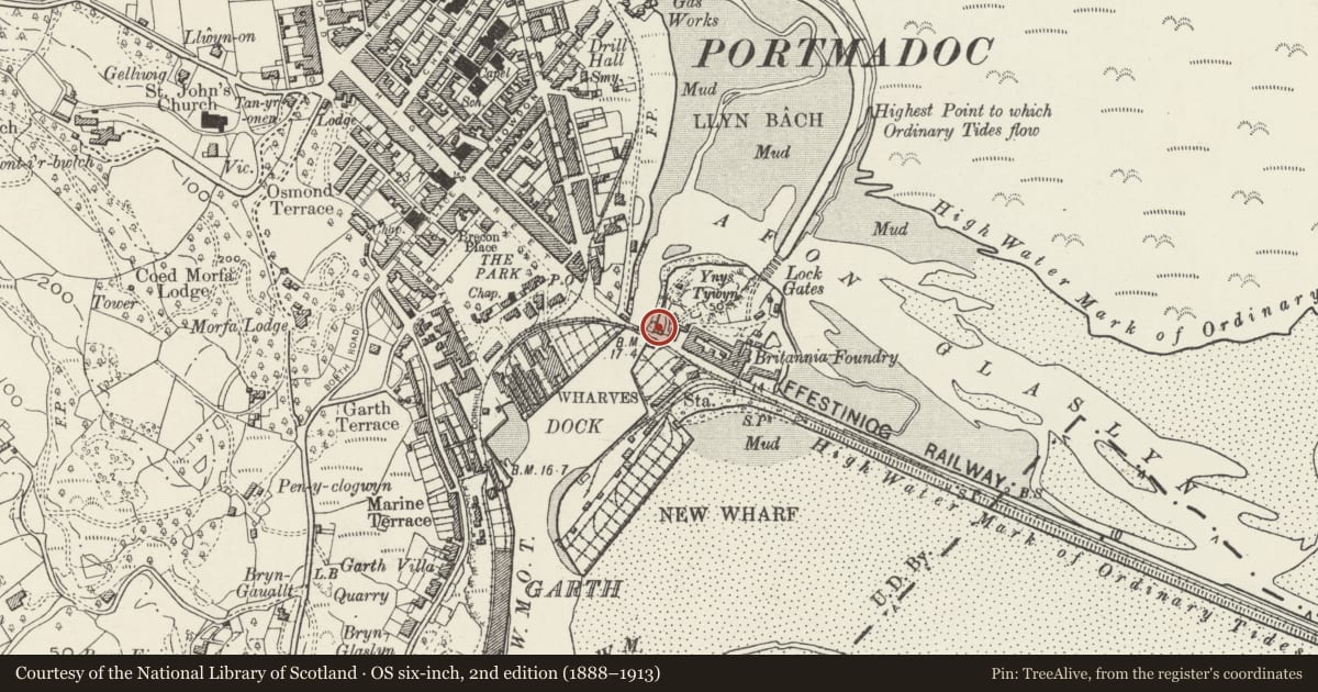 Ordnance Survey six-inch map, 2nd edition (1888–1913) covering the location of Bridge Cottage, Porthmadog, Gwynedd, with a pin at the register's coordinates