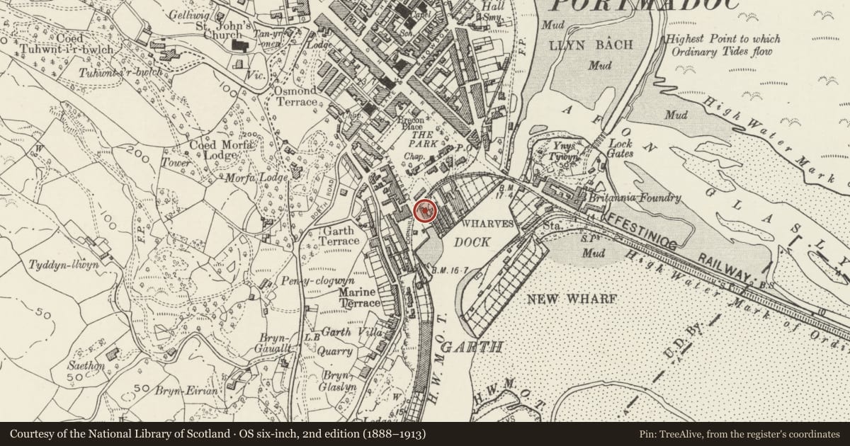 Ordnance Survey six-inch map, 2nd edition (1888–1913) covering the location of Wharf House, Porthmadog, Gwynedd, with a pin at the register's coordinates
