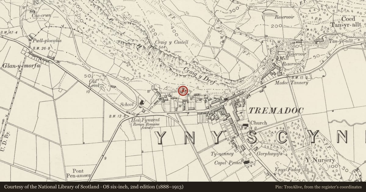 Ordnance Survey six-inch map, 2nd edition (1888–1913) covering the location of 9 Y Graig (Sunnyside), Porthmadog, Gwynedd, with a pin at the register's coordinates