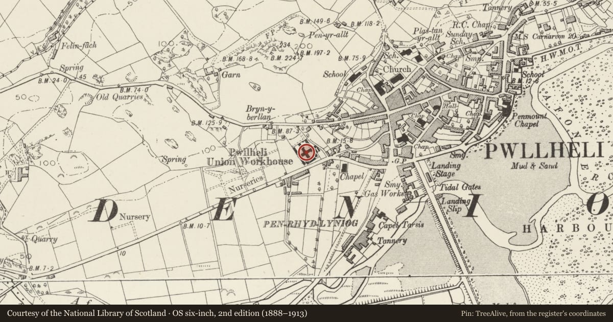 Ordnance Survey six-inch map, 2nd edition (1888–1913) covering the location of Pwllheli Hospital (Former Workhouse Building), Gwynedd, with a pin at the register's coordinates