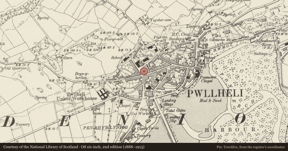 Ordnance Survey six-inch map, 2nd edition (1888–1913) covering the location of Y Castell P.H., Pwllheli, Gwynedd, with a pin at the register's coordinates