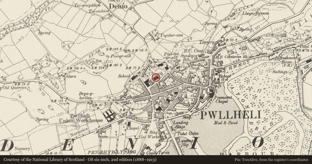 Ordnance Survey six-inch map, 2nd edition (1888–1913) covering the location of Parish Church of St. Peter, Pwllheli, Gwynedd, with a pin at the register's coordinates