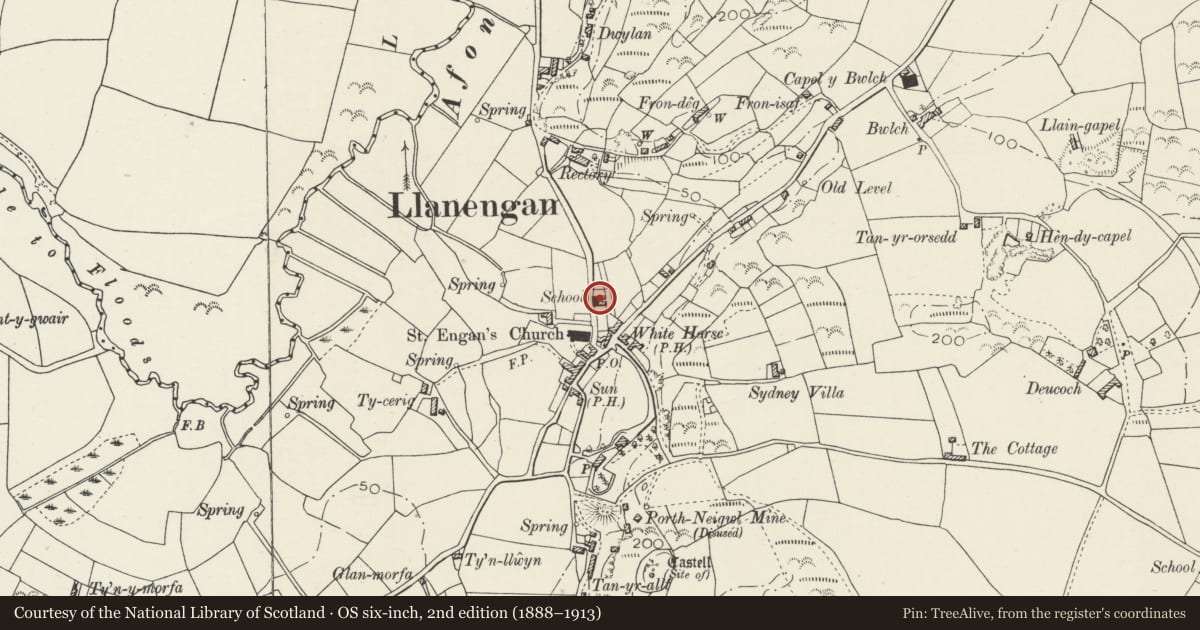 Ordnance Survey six-inch map, 2nd edition (1888–1913) covering the location of The School House, Llanengan, Gwynedd, with a pin at the register's coordinates