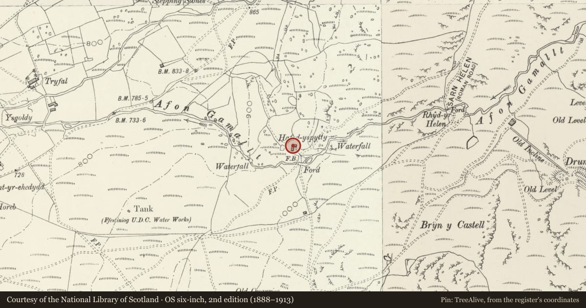 Ordnance Survey six-inch map, 2nd edition (1888–1913) covering the location of Hafod y Ysbytty, Ffestiniog, Gwynedd, with a pin at the register's coordinates