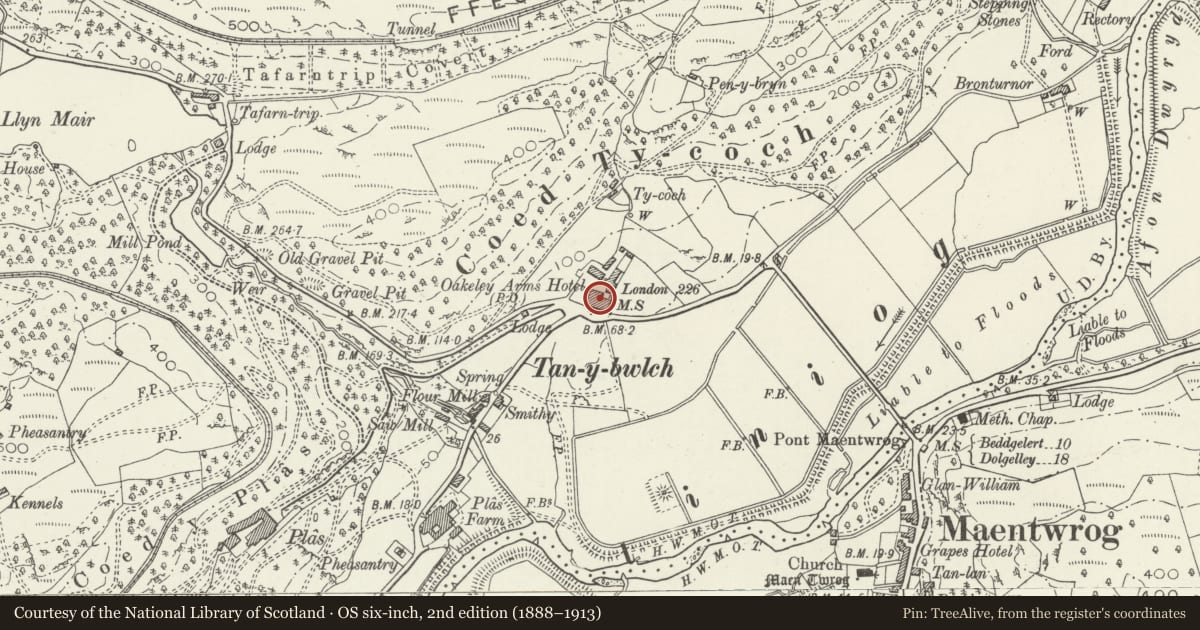 Ordnance Survey six-inch map, 2nd edition (1888–1913) covering the location of The Oakeley Arms Hotel, Maentwrog, Gwynedd, with a pin at the register's coordinates