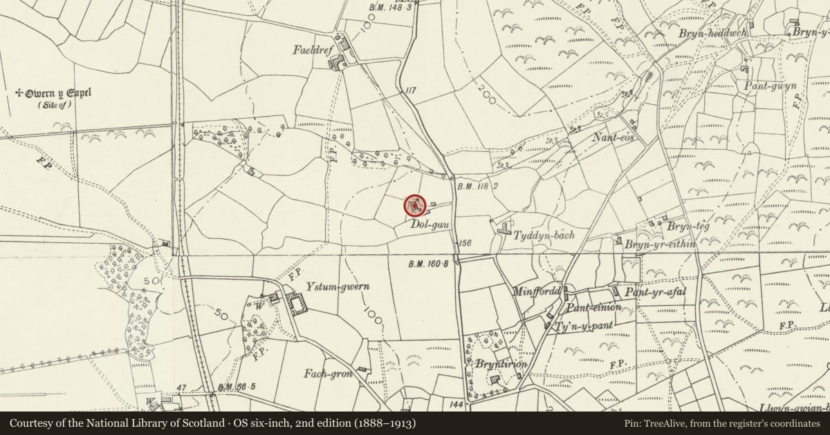 Ordnance Survey six-inch map, 2nd edition (1888–1913) covering the location of Dolgau, Dyffryn Ardudwy, Gwynedd, with a pin at the register's coordinates