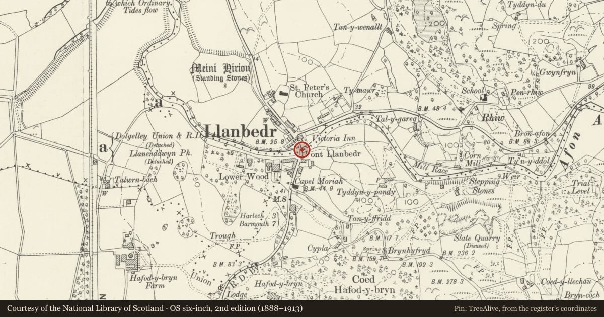 Ordnance Survey six-inch map, 2nd edition (1888–1913) covering the location of Pont Llanbedr, Gwynedd, with a pin at the register's coordinates
