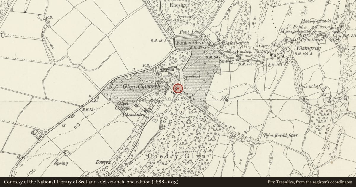 Ordnance Survey six-inch map, 2nd edition (1888–1913) covering the location of Gatehouse at Glyn Cywarch, Talsarnau, Gwynedd, with a pin at the register's coordinates