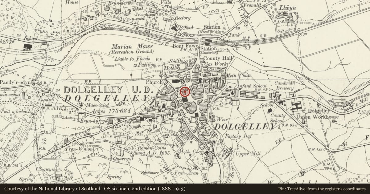 Ordnance Survey six-inch map, 2nd edition (1888–1913) covering the location of Eldon Row, Dolgellau, Gwynedd, with a pin at the register's coordinates