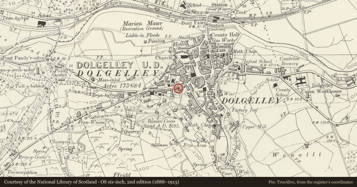 Ordnance Survey six-inch map, 2nd edition (1888–1913) covering the location of Rhug, Dolgellau, Gwynedd, with a pin at the register's coordinates