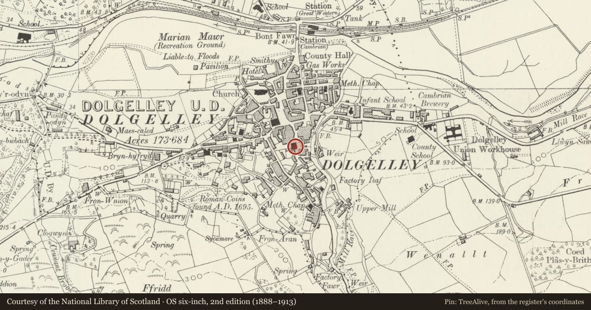 Ordnance Survey six-inch map, 2nd edition (1888–1913) covering the location of Ebenezer Methodist Chapel, Dolgellau, Gwynedd, with a pin at the register's coordinates