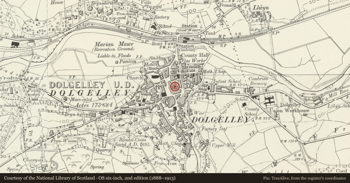 Ordnance Survey six-inch map, 2nd edition (1888–1913) covering the location of The Cross Keys P.H., Dolgellau, Gwynedd, with a pin at the register's coordinates