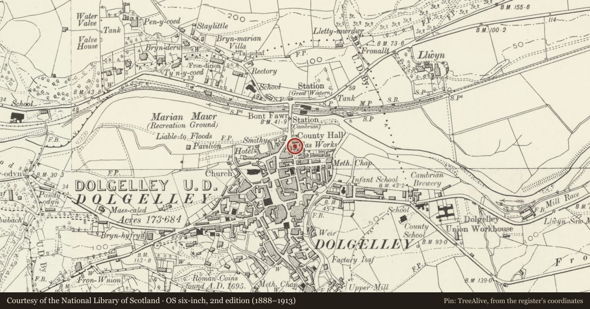 Ordnance Survey six-inch map, 2nd edition (1888–1913) covering the location of Aber Cafe, Dolgellau, Gwynedd, with a pin at the register's coordinates