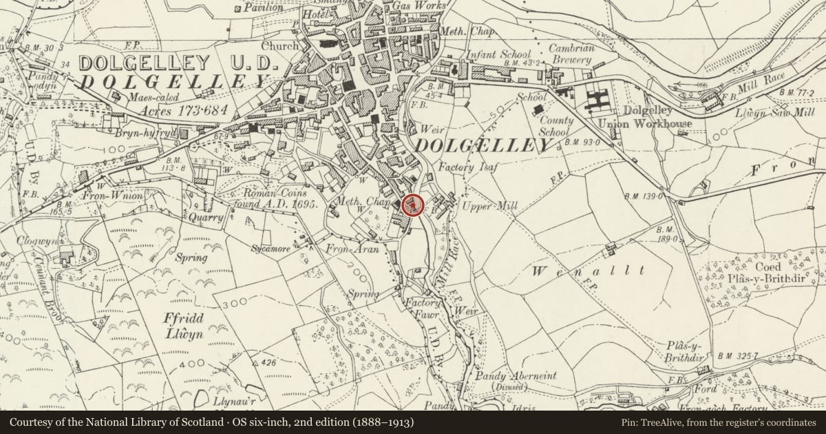 Ordnance Survey six-inch map, 2nd edition (1888–1913) covering the location of Former Workshop, Dolgellau, Gwynedd, with a pin at the register's coordinates