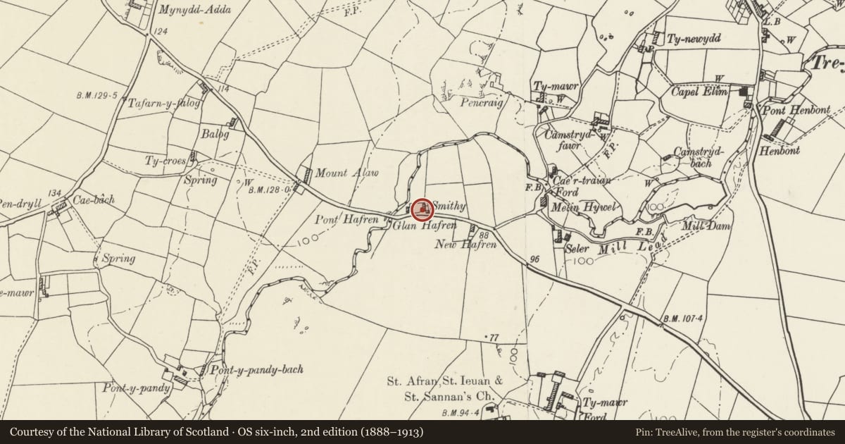 Ordnance Survey six-inch map, 2nd edition (1888–1913) covering the location of Former Smithy at Glan Hafren, Tref Alaw, Isle of Anglesey, with a pin at the register's coordinates
